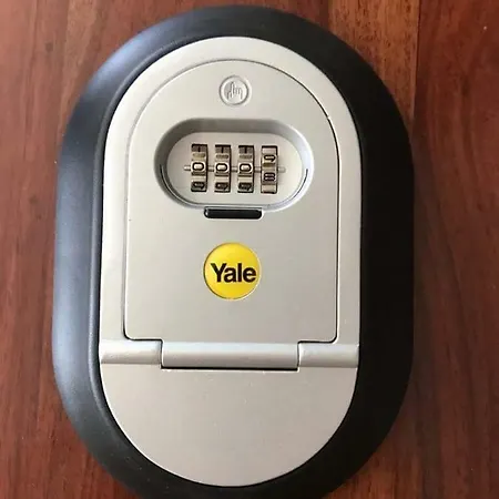 Marika Case de vacanță